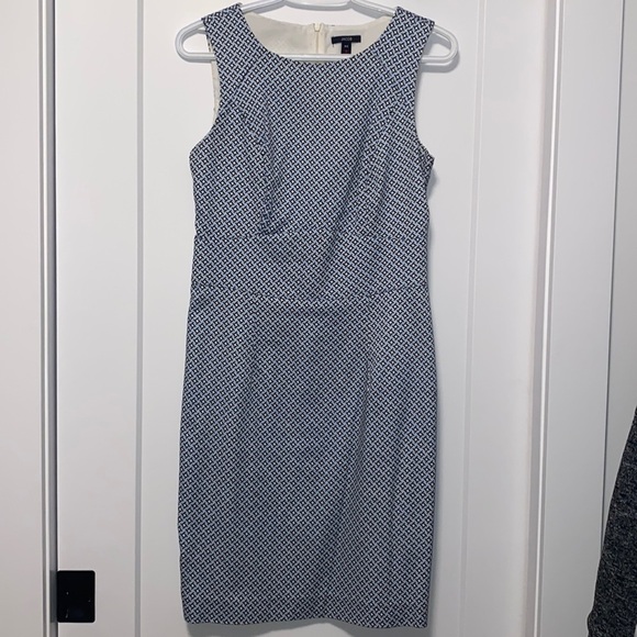 Jacob Business Dress - Picture 2 of 4